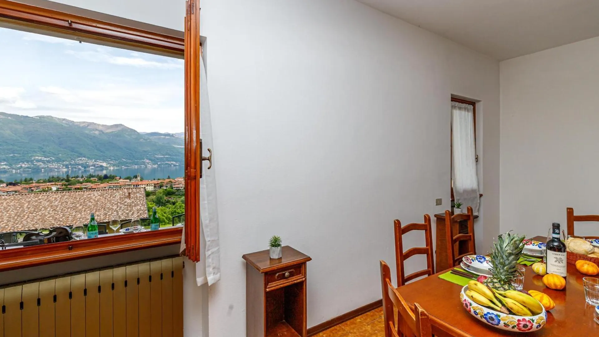 Oasi Di Castelveccana Apt Pool And View - Happy Rentals